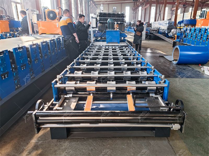 840 Trapezoidal Roof Sheet Forming Machine