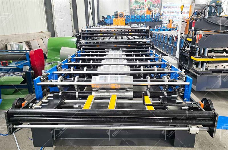 Three Layer Roof Sheet Roll Forming Machine Three Layer Roof Sheet Roll Forming Machine