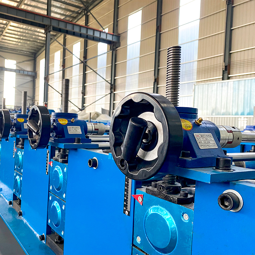 South Africa 686&760 Double Layer Color Steel Roofing Tile IBR Metal Sheet Roll Forming Machine