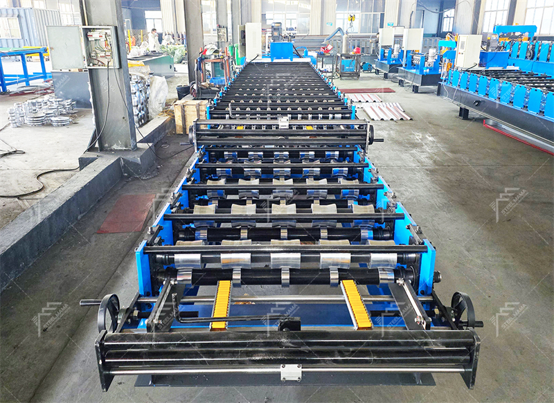 corrugated metal forming machine