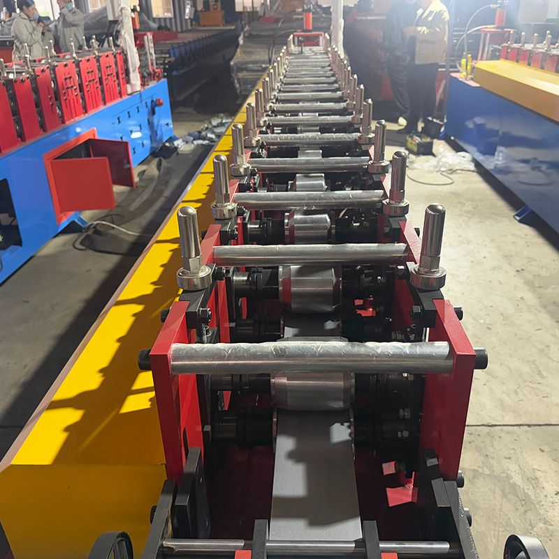 Mexico Popular High Standard Galvanized Steel Kr18 Clip Roll Forming Machine