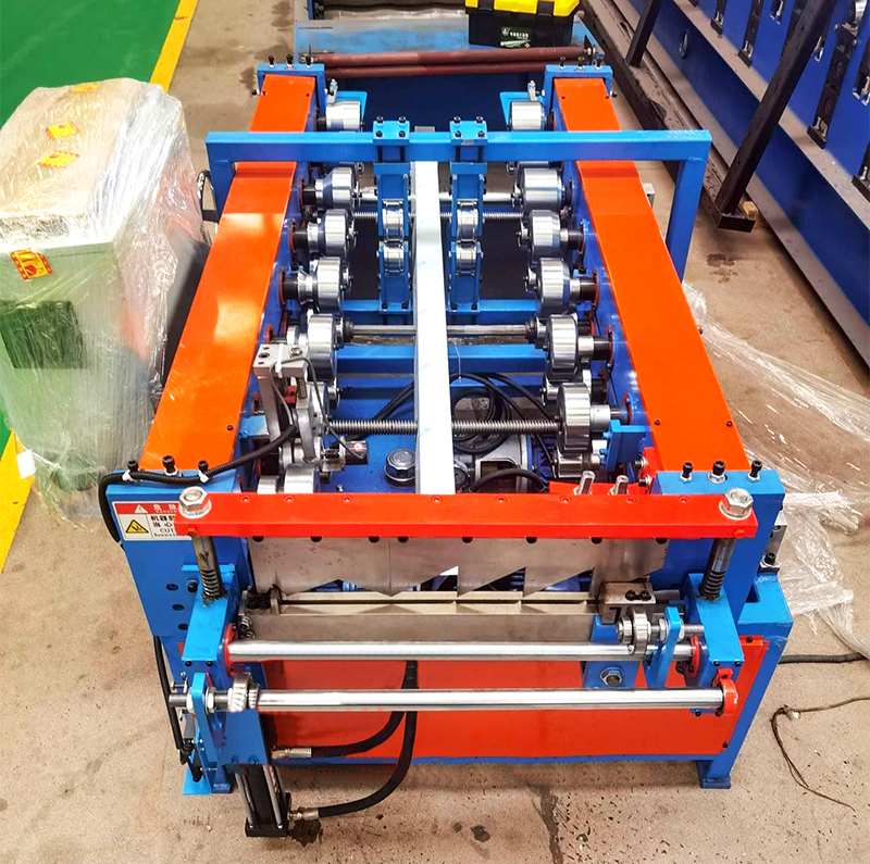 self lock sheet roll forming machine