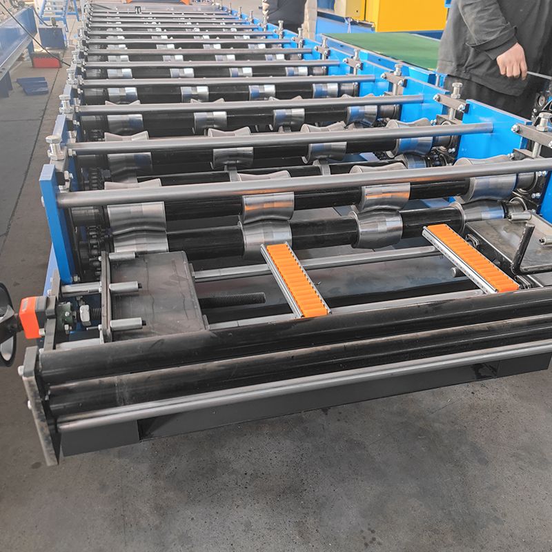 Mali Popular Custom Design Reliable 800 Trapezoidal Roofing Sheet Roll Forming Machine