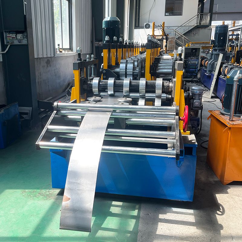 Finland Popular Premium Full Automatic Auto CZU Purlin Roll Forming Machine
