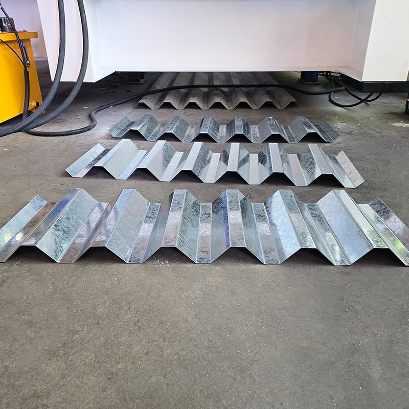 Canada High Efficiency Durable IBR Metal Roofing Sheet Roll Forming Machine