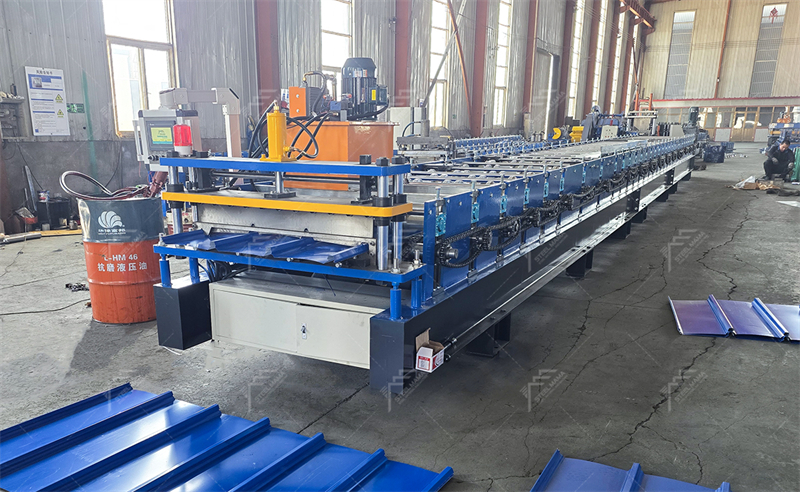 980 Klip lock forming machine