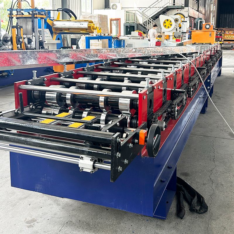 Vietnam Popular High Stability Standing Seam Roll Forming Making Machine