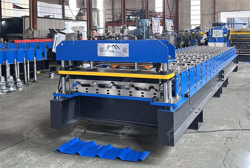 IBR roofing sheet machine