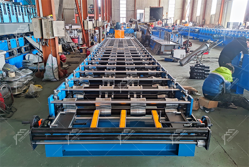 trapezoidal Roofing Roll Forming Machine 