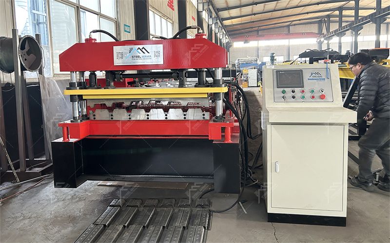 Floor Decking Roll Forming Machine Manufacturer