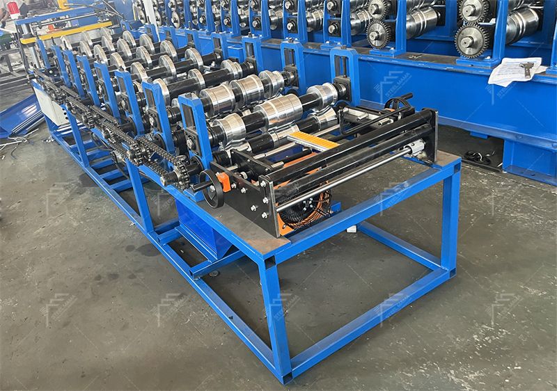 kr18 standing seam roof machine