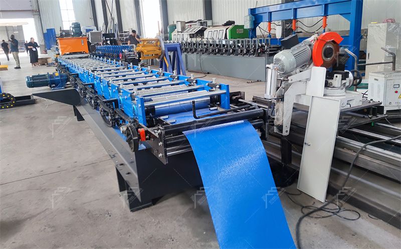 standing seam roof machine