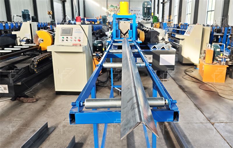 Angle Coner L Angle Bar Roll Forming Machine 