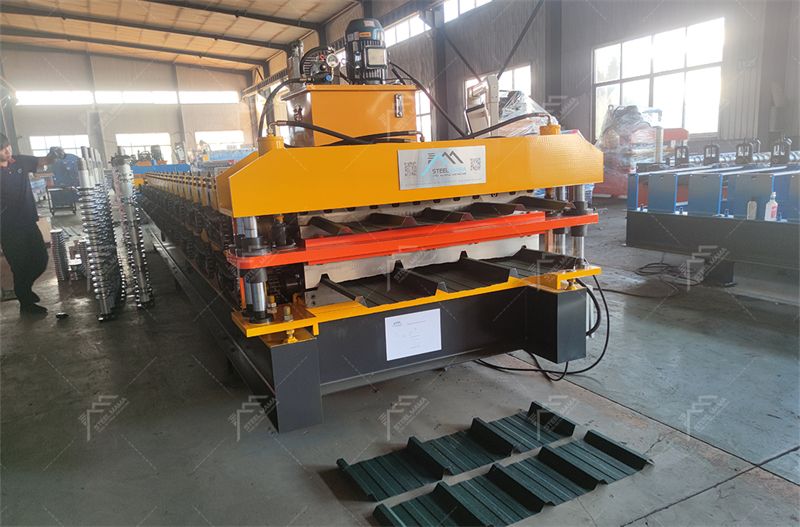 TR4 IBR Roofing Sheet Double Layer Machine