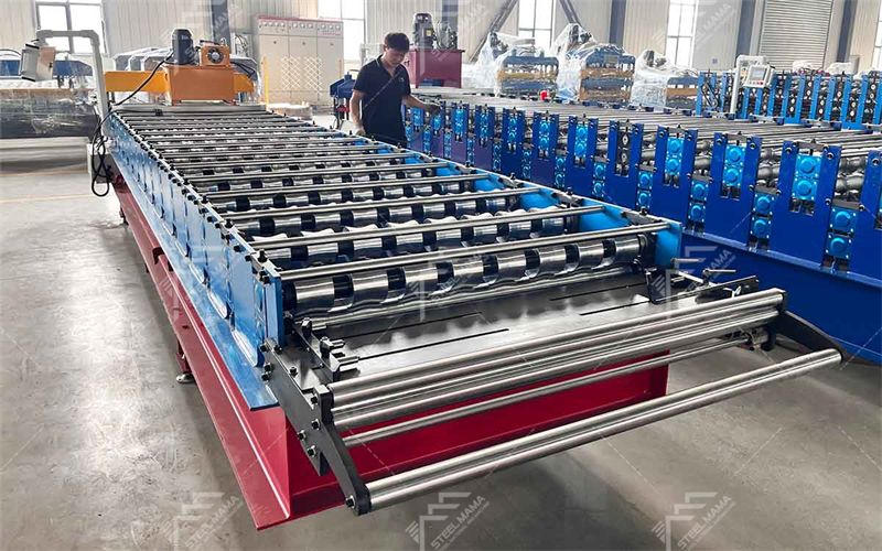 Trapezoidal roof color steel machine