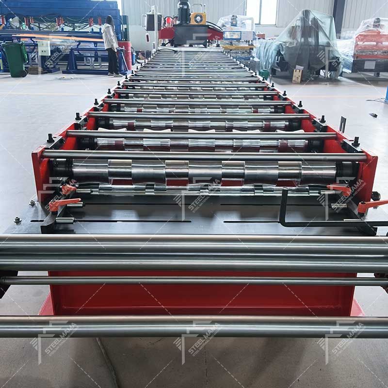 Steelmama Full Automatic 686 Trapezoidal Cold Roof Panel Sheet Roll Forming Machine for Lesotho