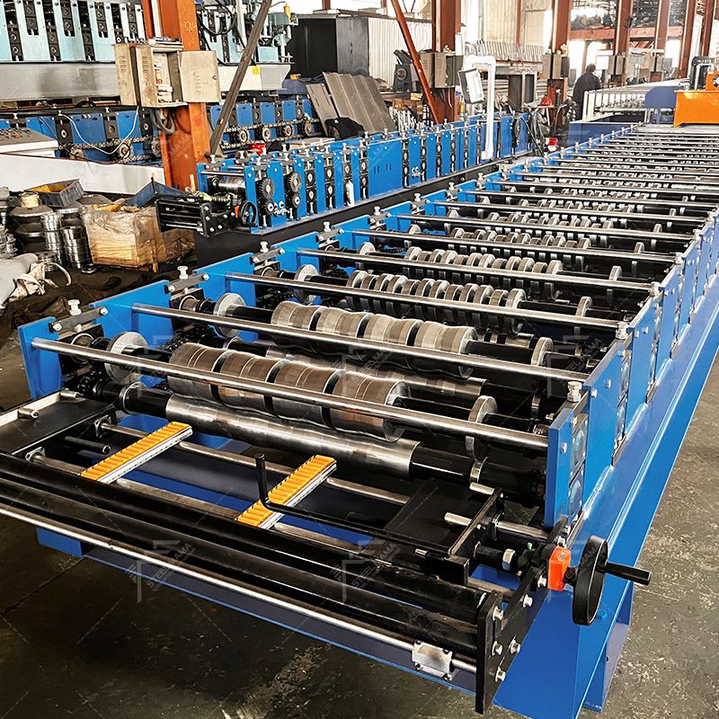 Honduras Popular High Output Full Automatic R101 Trapezoidal Roofing Sheet Roll Forming Machine