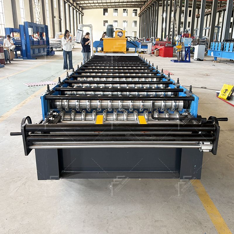 Zambia Popular High Standard Metal Corrugated Roof Sheet Roll Forming Machine